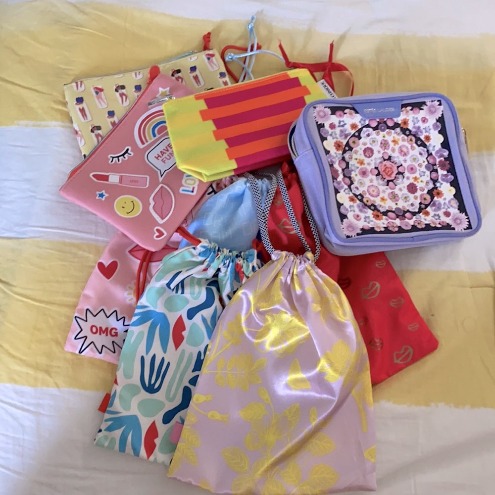 Ipsy makeup bags👛